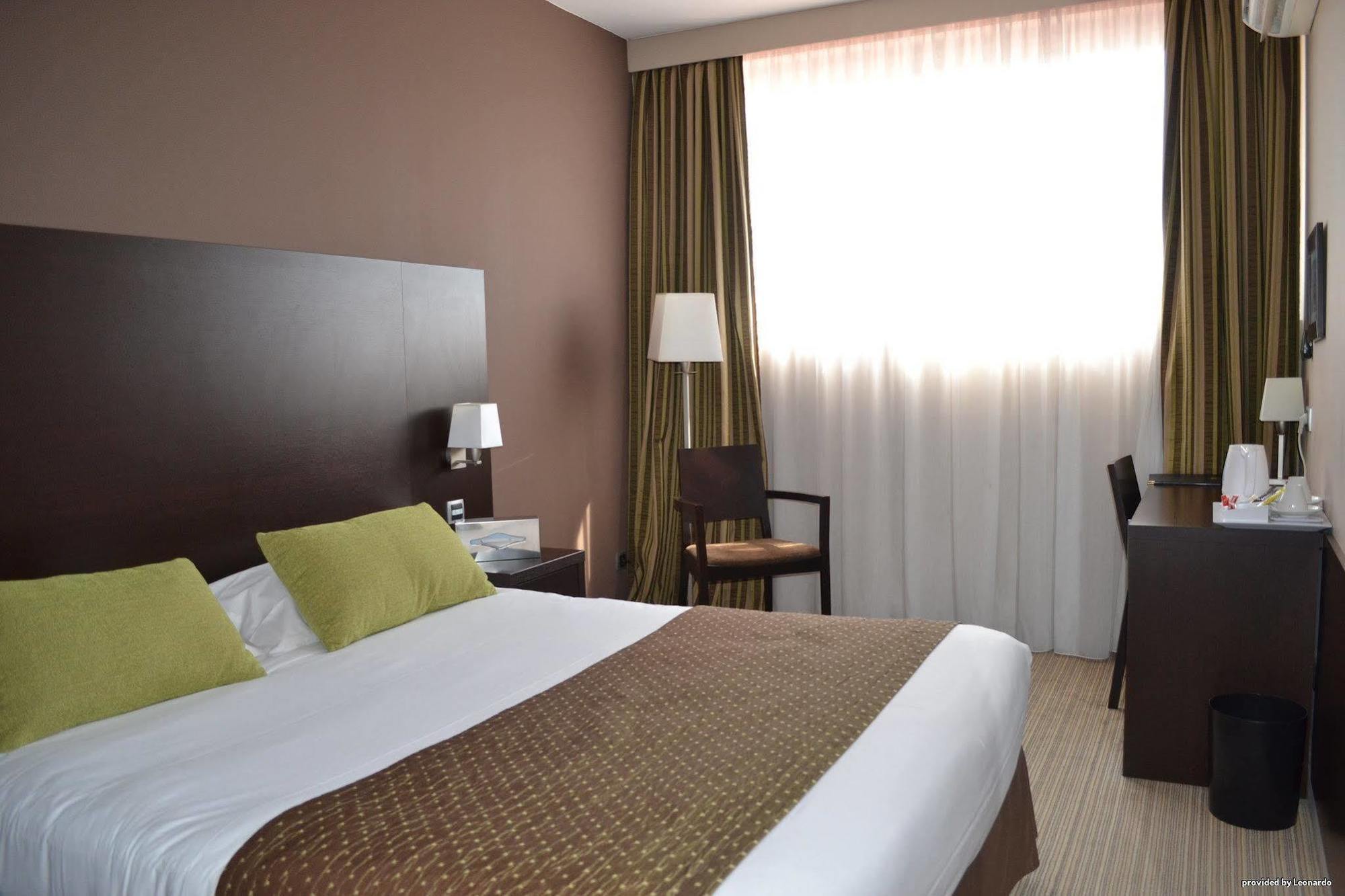 Best Western Hotel Des Barolles - Lyon Sud Brignais Exterior photo