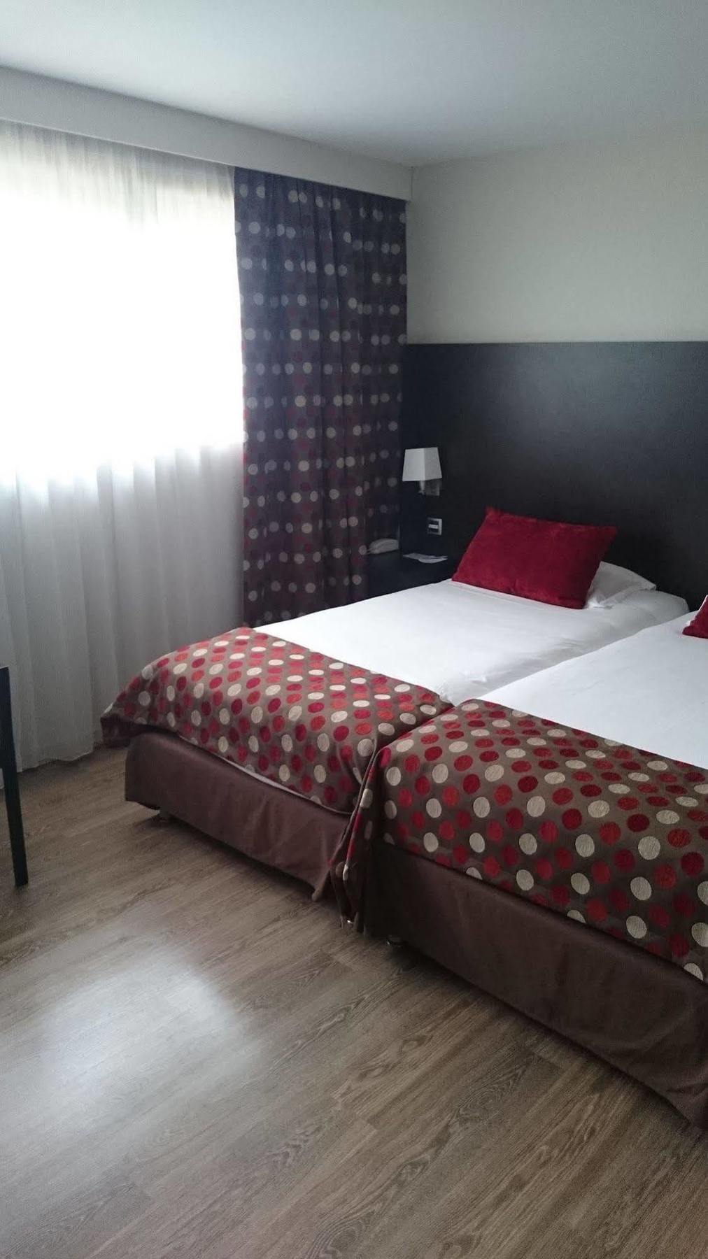 Best Western Hotel Des Barolles - Lyon Sud Brignais Exterior photo